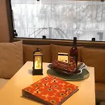 Santa Village Retrobox אתר קמפינג רובניימי